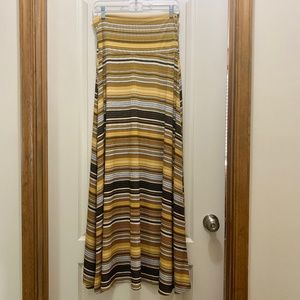 Lularoe Maxi Skirt - Small